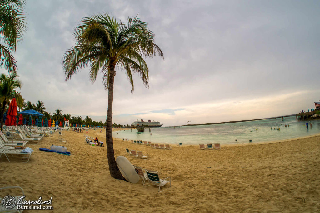 One more view of the beach before we headed back to the ship