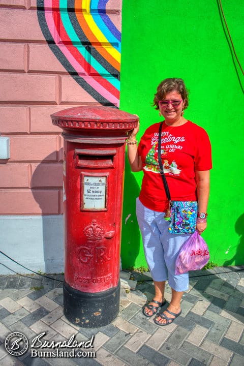 Laura and a Nassau mailbox