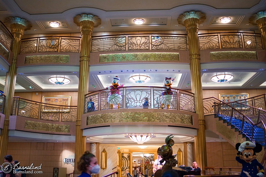 Donald Duck and Daisy Duck in the Atrium Lobby of the Disney Fantasy