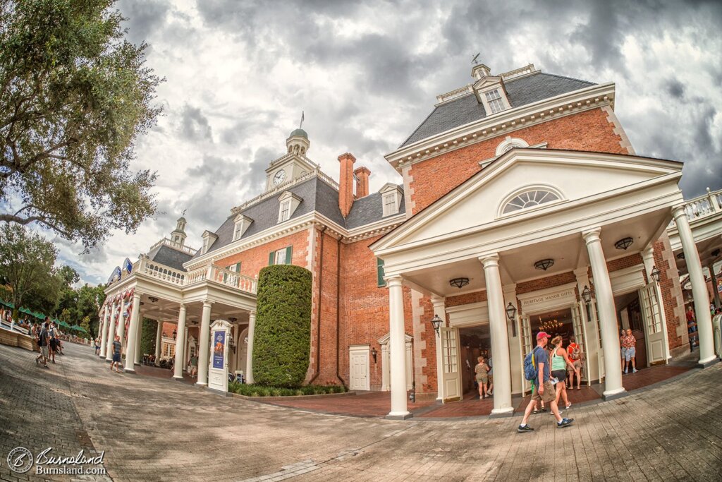 The American Adventure in Epcot at Walt Disney World is home to an inspiring look at the history of the United States of America. Read all about it at Burnsland!