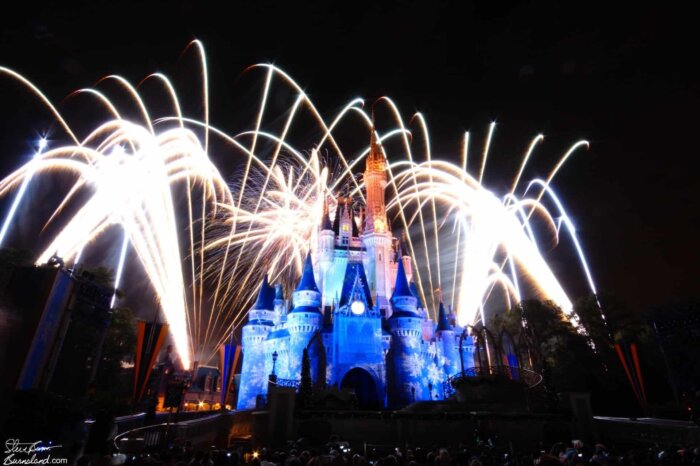 Holiday Wishes fireworks in the Magic Kingdom at Walt Disney World