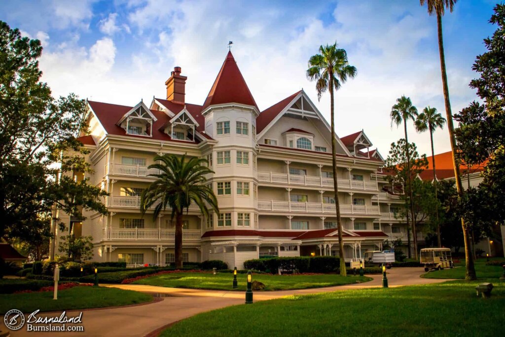 grand floridian in the evening