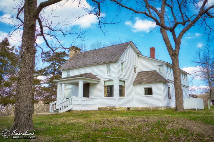 On a recent trip through Missouri on our way to Kansas, we visited the Laura Ingalls Wilder home in Mansfield, Missouri.