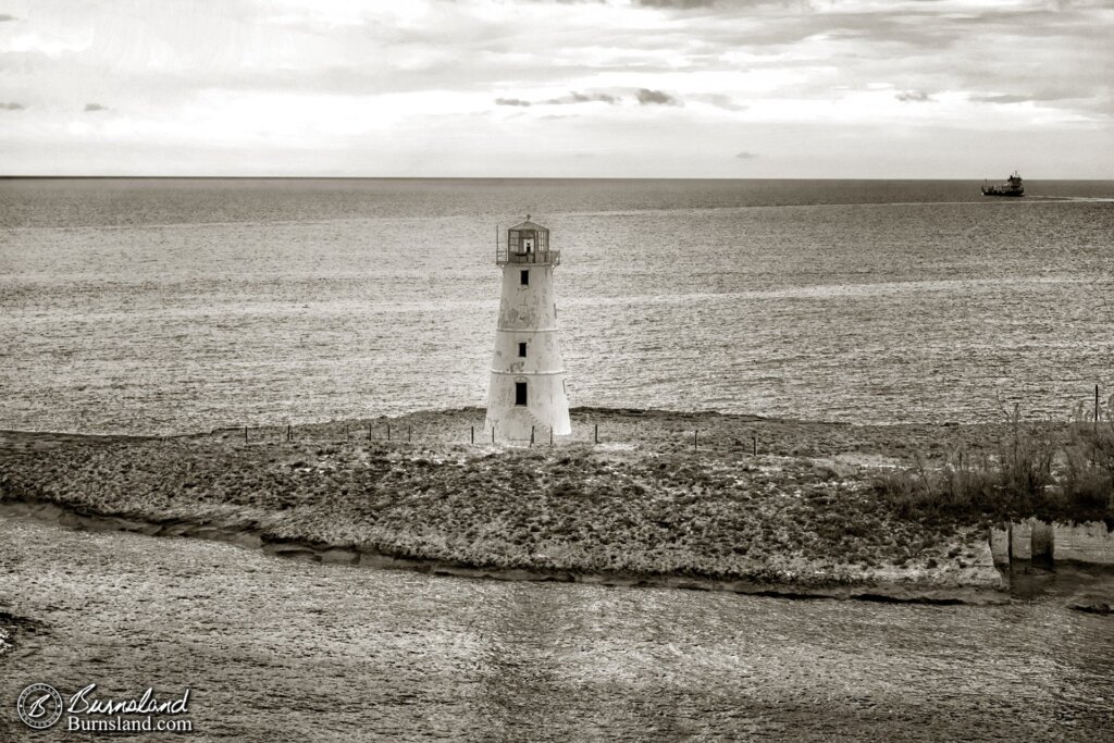 Nassau Lighthouse in black and white