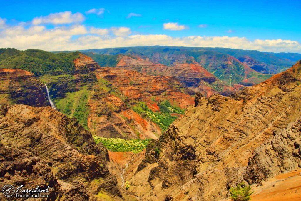 Looking out over Waimea Canyon on the island of Kauaʻi in Hawaiʻi