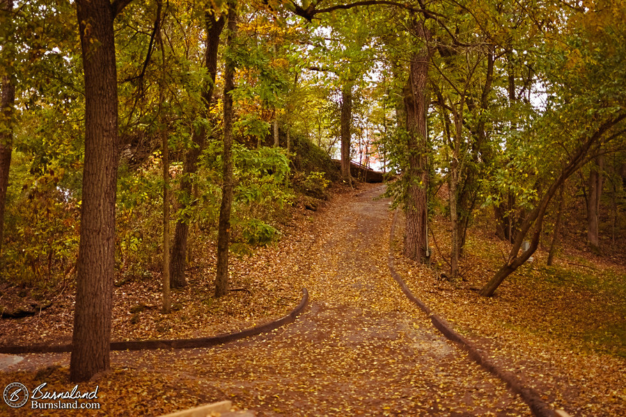 Nature trail at Fantastic Caverns in Missouri