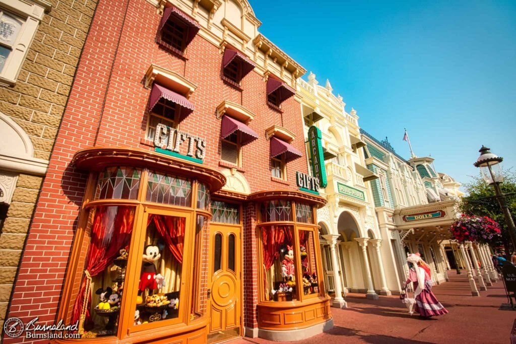 Continuing in the Old Photos series, we have this look down Main Street USA in the Magic Kingdom at Walt Disney World from June 2011, almost 10 years ago.