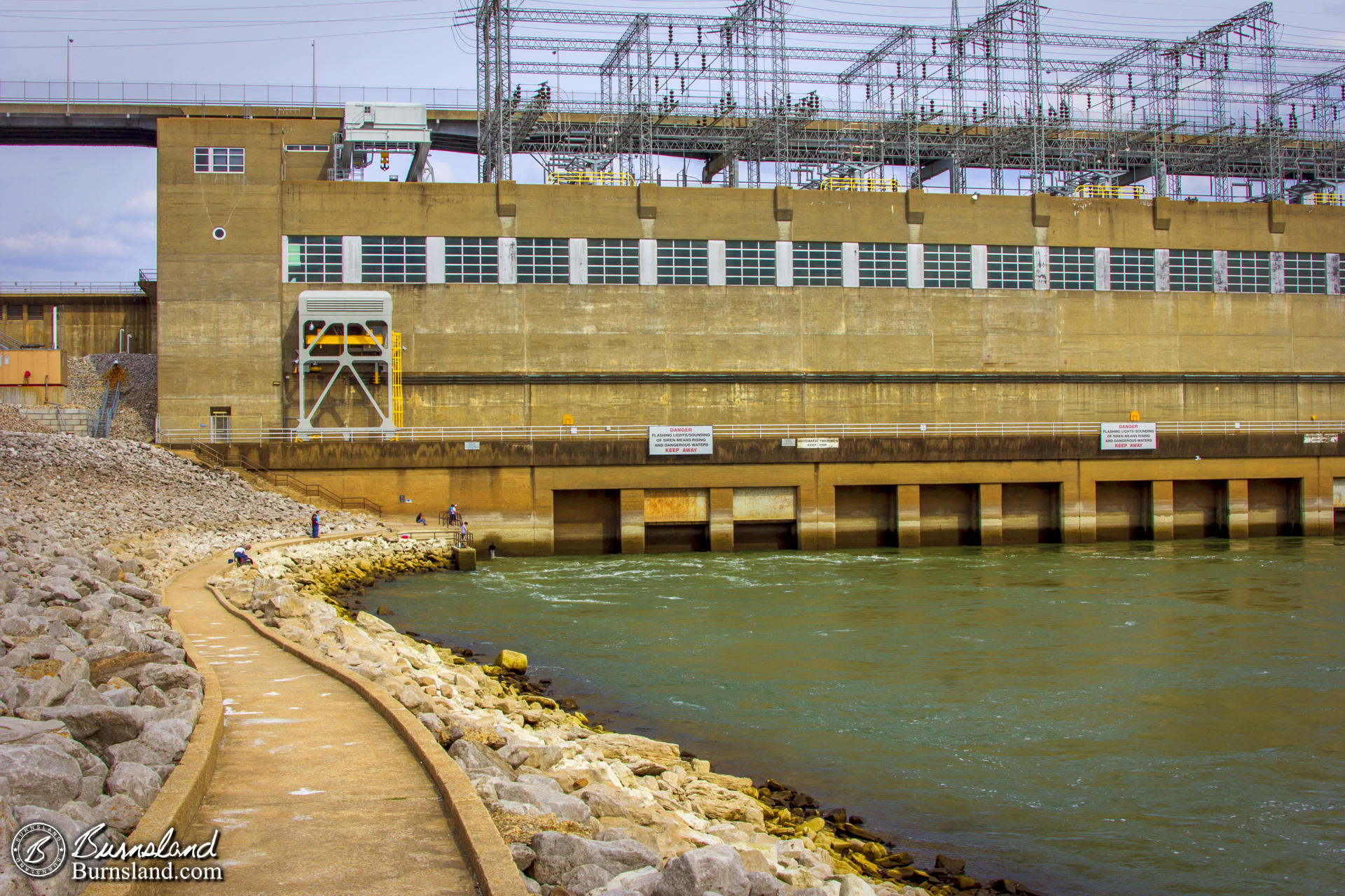 Pickwick Landing Dam