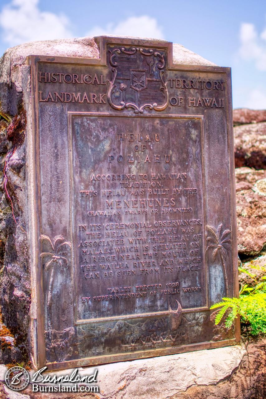 Historical marker at Poliʻahu Heiau on the island of Kauaʻi in Hawaiʻi