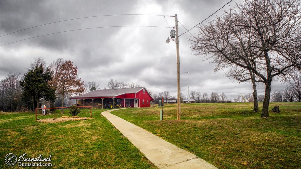 Red barn on Gaither Mountain in Arkansas