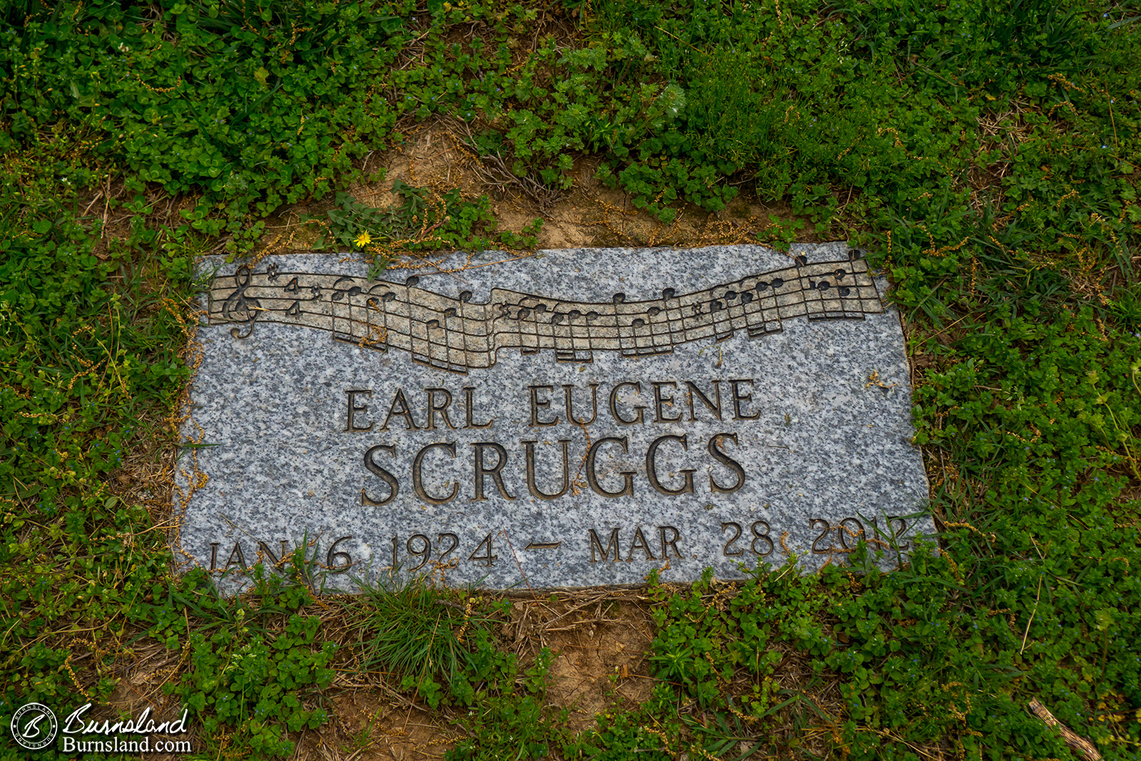 Earl Scruggs burial marker in Nashville