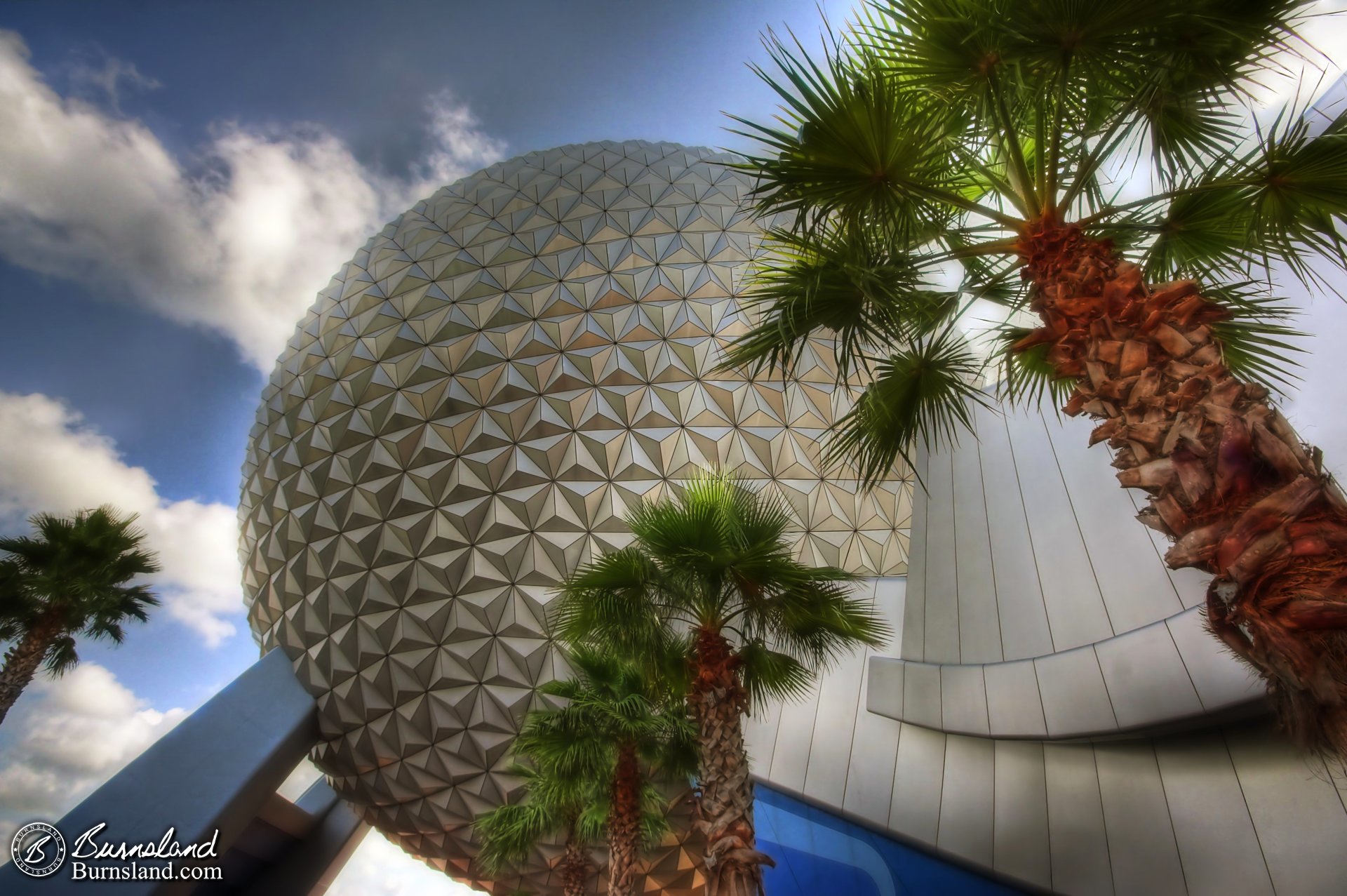 Spaceship Earth at Epcot / Remembering the 80s