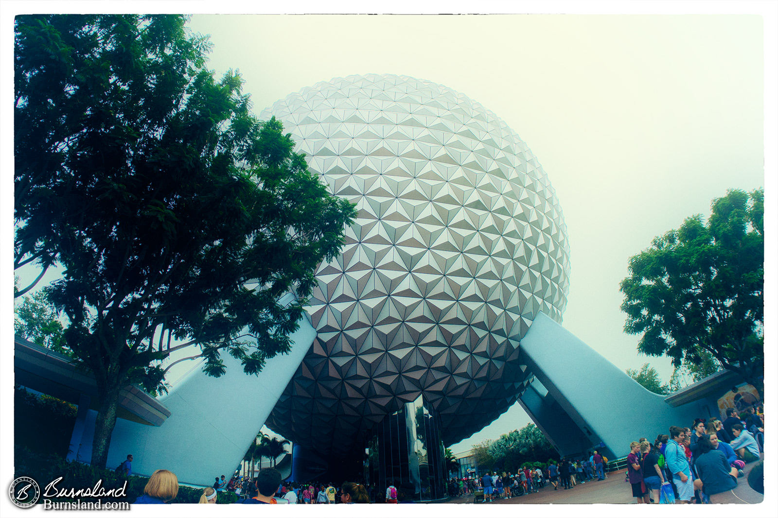 A new “old” photo of Spaceship Earth at Walt Disney World