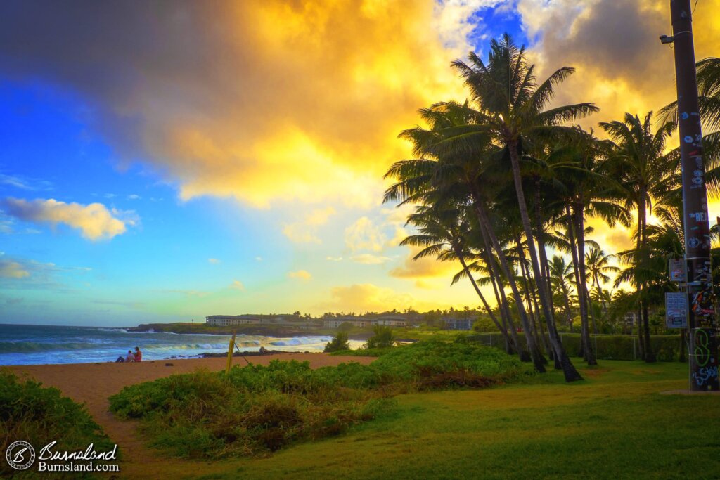 Sunset at Shipwreck Beach on the Island of Kauaʻi in Hawaiʻi