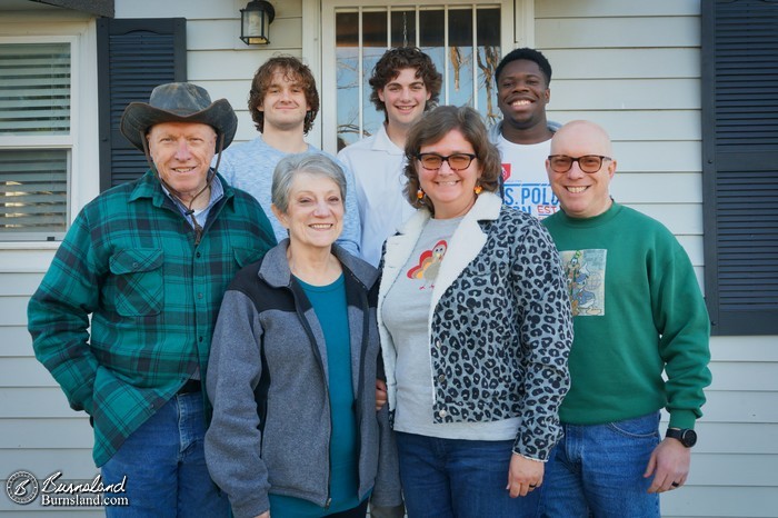 Group photo for Thanksgiving 2021