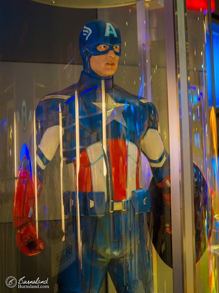 Captain America in Bangkok-1200