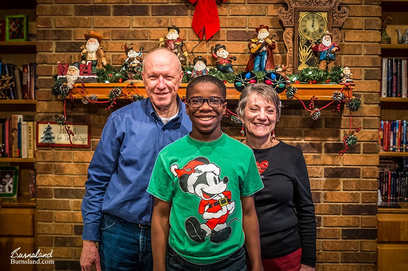 Jaylin and Grandparents 2015-800